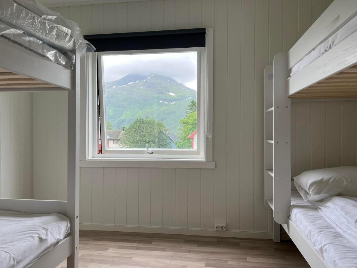 Stetind Hostel Narvik Buitenkant foto